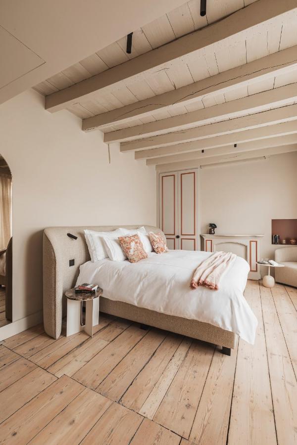 Raphaelles Boutique B&B Брюж Екстериор снимка